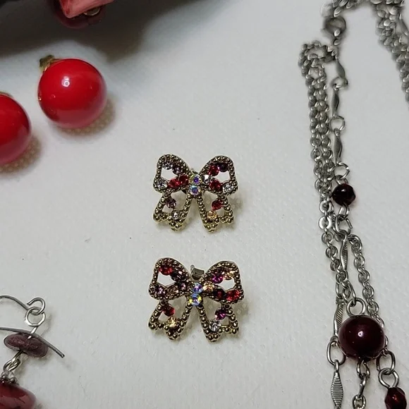 Red and Gold & Silver Jewelry Set - Picture 7 of 8